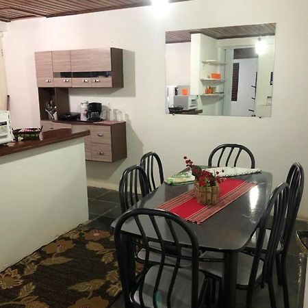 Villa Lar doce lar da Neuza à Campos do Jordão Extérieur photo